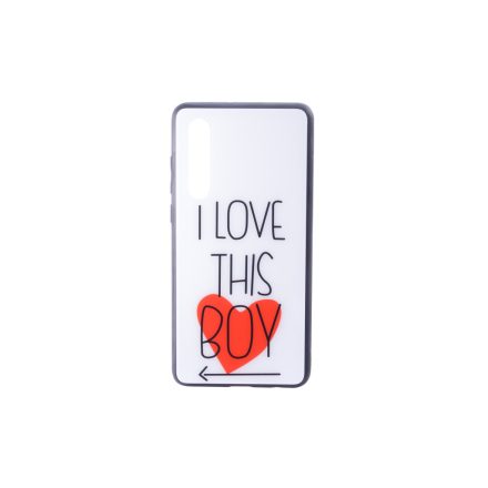 Üveges hátlappal rendelkezó telefontok szivecskés mintával I Love This Boy Huawei P30